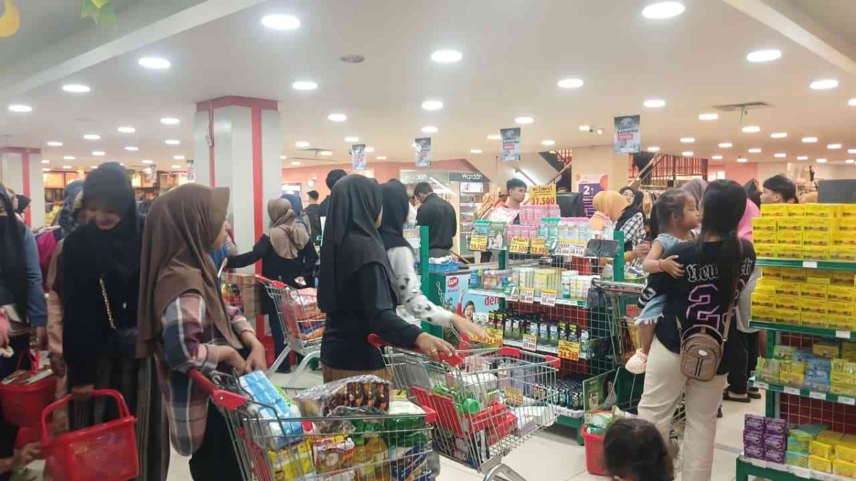New Mall vs Lebaran Parcel Tradition: Who Will Win in Cilacap?